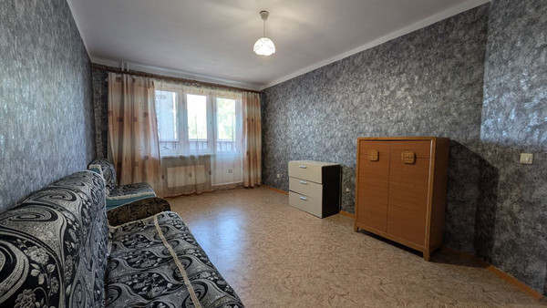 Продам трехкомнатную (3-комн.) квартиру, Бородина ул, 13/1, Иркутск г