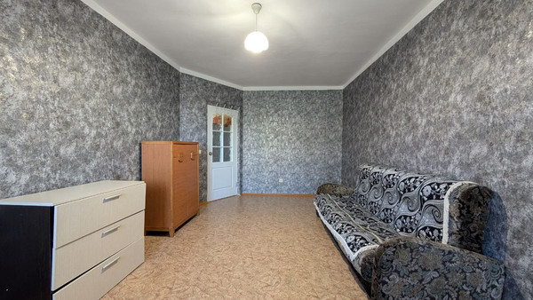 Продам трехкомнатную (3-комн.) квартиру, Бородина ул, 13/1, Иркутск г
