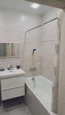 Продам однокомнатную (1-комн.) квартиру, Сержанта Коротаева ул, 9/1, Новосибирск г