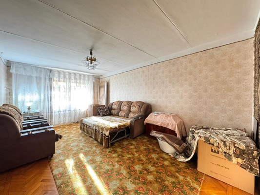 Продам трехкомнатную (3-комн.) квартиру, Кулиева пр-кт, 17, Нальчик г