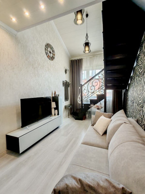 Продам двухкомнатную (2-комн.) квартиру, Всеволода Боброва ул, 25, Сестрорецк г