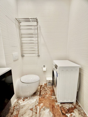 Продам двухкомнатную (2-комн.) квартиру, Всеволода Боброва ул, 25, Сестрорецк г