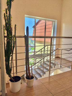 Продам двухкомнатную (2-комн.) квартиру, Всеволода Боброва ул, 25, Сестрорецк г