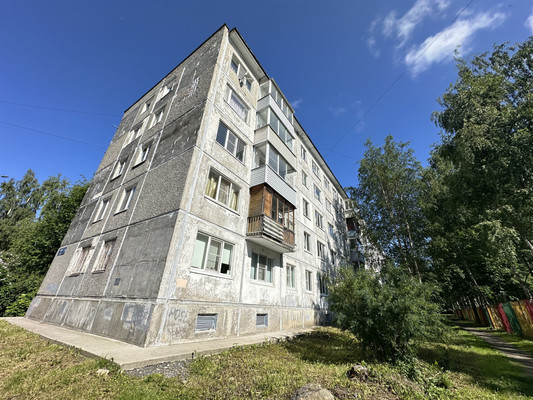 Продам двухкомнатную (2-комн.) квартиру, Загородная (Голиковка р-н) ул, 24, Петрозаводск г