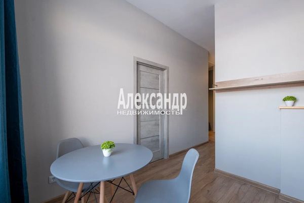 Продам однокомнатную (1-комн.) квартиру, Ручьевский пр-кт, 17к1, Мурино п