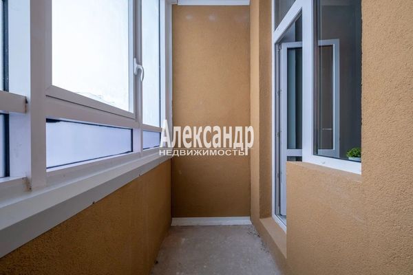 Продам однокомнатную (1-комн.) квартиру, Ручьевский пр-кт, 17к1, Мурино п