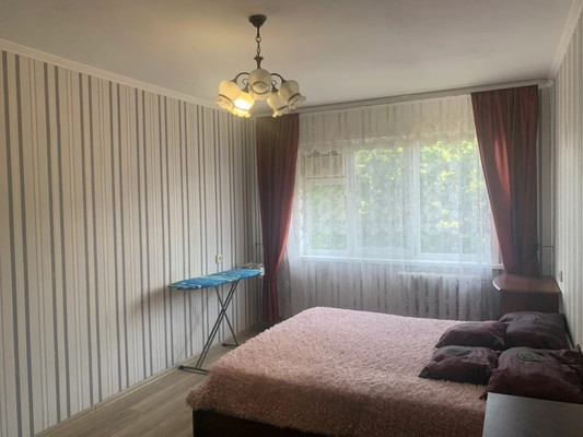 Продам трехкомнатную (3-комн.) квартиру, Симферопольская ул, 26, Краснодар г