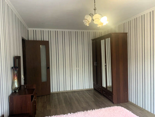 Продам трехкомнатную (3-комн.) квартиру, Симферопольская ул, 26, Краснодар г