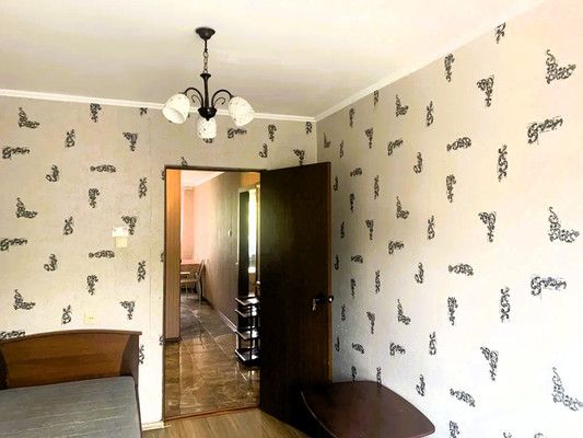 Продам трехкомнатную (3-комн.) квартиру, Симферопольская ул, 26, Краснодар г