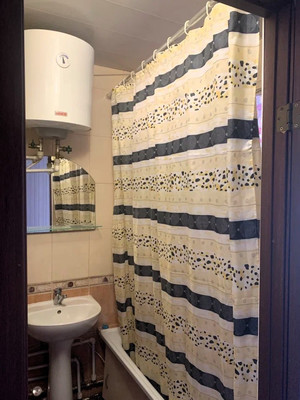 Продам трехкомнатную (3-комн.) квартиру, Симферопольская ул, 26, Краснодар г