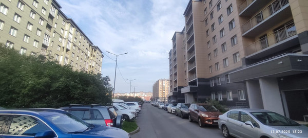 Продам однокомнатную (1-комн.) квартиру, Ростовская (Славянка тер.) ул, 24к1, Шушары п