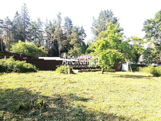 Продам участок 9 соток, ИЖС, Комсомольская ул, Сосново п, 65 км от города