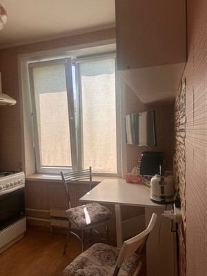 Продам двухкомнатную (2-комн.) квартиру, Реутовская ул, 8к3, Москва г