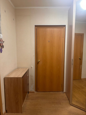 Продам двухкомнатную (2-комн.) квартиру, Реутовская ул, 8к3, Москва г
