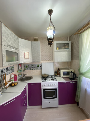 Продам трехкомнатную (3-комн.) квартиру, Дзержинского ул, 14, Воткинск г