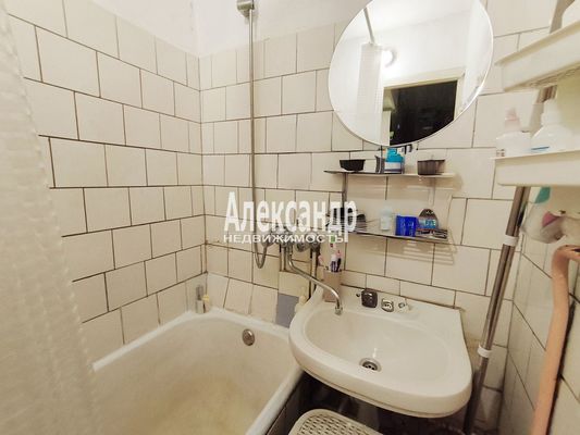 Продам двухкомнатную (2-комн.) квартиру, Бутлерова ул, 22к2, Санкт-Петербург г
