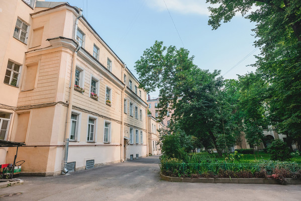Продам офисное помещение 560 м2, 12-я В.О. линия, 37В, Санкт-Петербург г