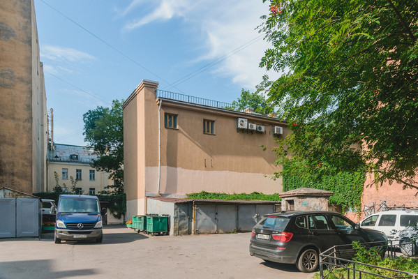 Продам офисное помещение 560 м2, 12-я В.О. линия, 37В, Санкт-Петербург г