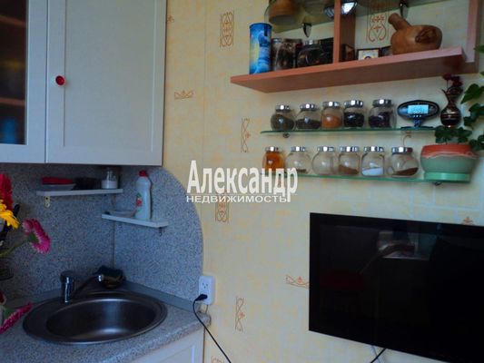 Продам однокомнатную (1-комн.) квартиру, Мира ул, 21к1, Всеволожск г