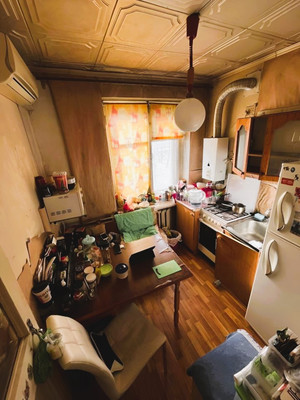 Продам трехкомнатную (3-комн.) квартиру, Красногорская ул, 20, Люберцы г
