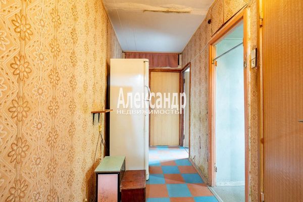 Продам трехкомнатную (3-комн.) квартиру, Белы Куна ул, 2к1, Санкт-Петербург г