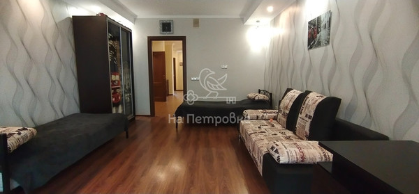 Продам трехкомнатную (3-комн.) квартиру, 69, Павлино д