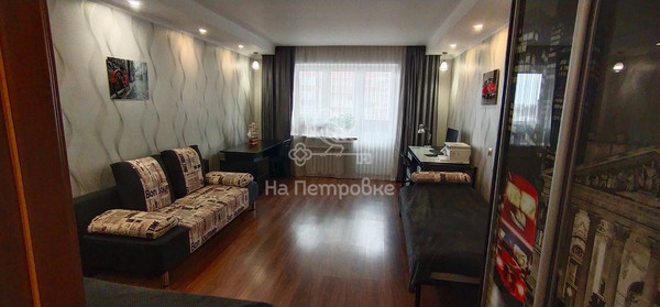 Продам трехкомнатную (3-комн.) квартиру, 69, Павлино д
