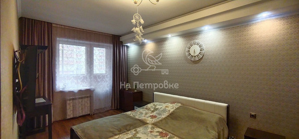 Продам трехкомнатную (3-комн.) квартиру, 69, Павлино д