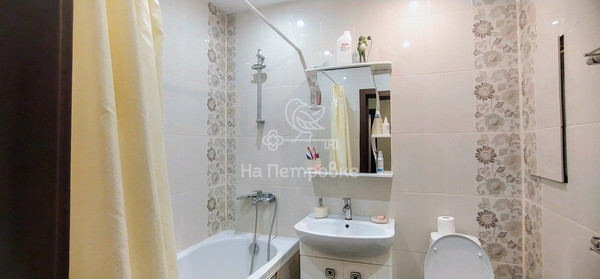 Продам трехкомнатную (3-комн.) квартиру, 69, Павлино д