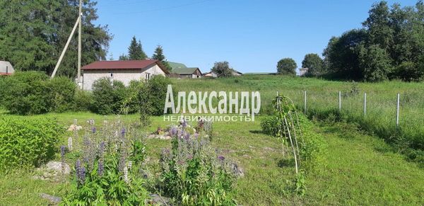 Продам дом, Полевая ул, 13, Куркиеки п, 200 км от города