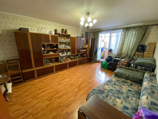 Продам трехкомнатную (3-комн.) квартиру, Марьинский Парк ул, 13, Москва г