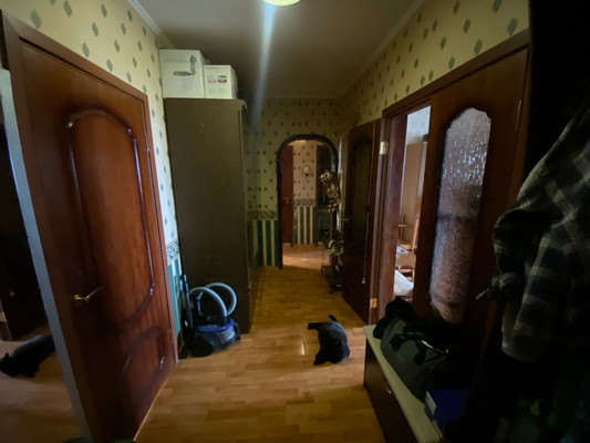 Продам трехкомнатную (3-комн.) квартиру, Марьинский Парк ул, 13, Москва г