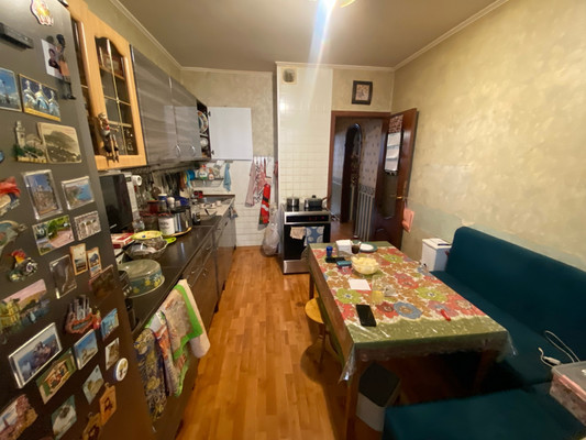 Продам трехкомнатную (3-комн.) квартиру, Марьинский Парк ул, 13, Москва г