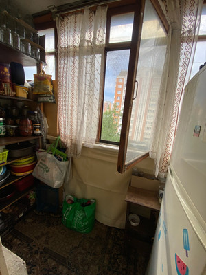 Продам трехкомнатную (3-комн.) квартиру, Марьинский Парк ул, 13, Москва г