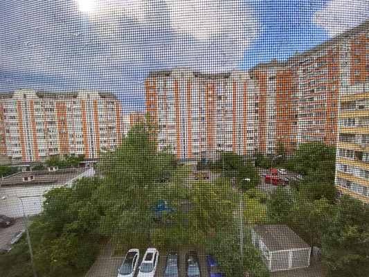 Продам трехкомнатную (3-комн.) квартиру, Марьинский Парк ул, 13, Москва г