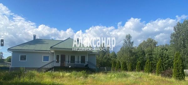 Продам дом, Новинка п, 113 км от города