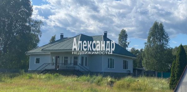 Продам дом, Новинка п, 113 км от города