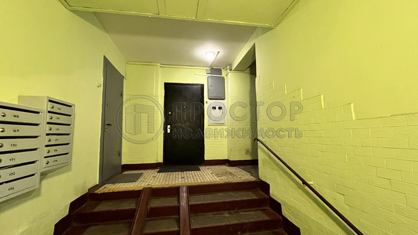 Продам трехкомнатную (3-комн.) квартиру, Востряковский проезд, 21к2, Москва г