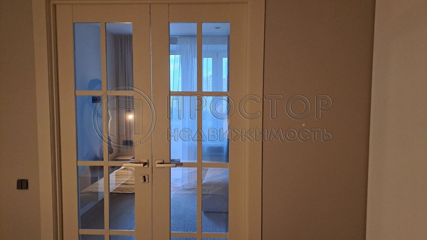 Продам двухкомнатную (2-комн.) квартиру, Каховка ул, 39к1, Москва г