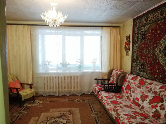 Продам трехкомнатную (3-комн.) квартиру, Депутатская ул, 11, Купанское с