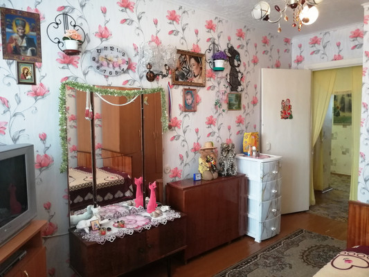 Продам трехкомнатную (3-комн.) квартиру, Депутатская ул, 11, Купанское с