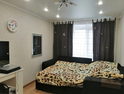 Продам трехкомнатную (3-комн.) квартиру, Кооперативная ул, 70, Переславль-Залесский г