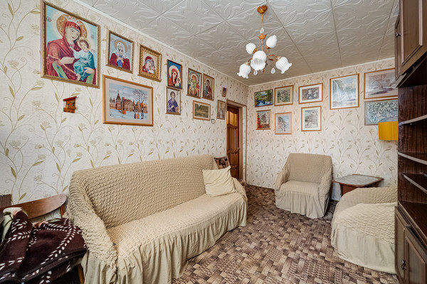 Продам двухкомнатную (2-комн.) квартиру, Южный гск, 4, Зарайск г