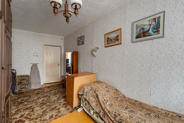 Продам двухкомнатную (2-комн.) квартиру, Южный гск, 4, Зарайск г