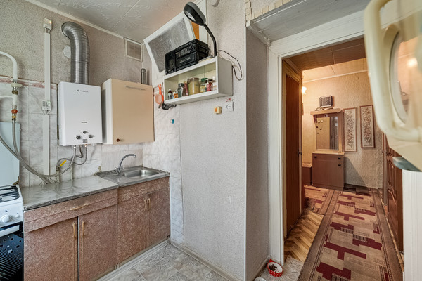 Продам двухкомнатную (2-комн.) квартиру, Южный гск, 4, Зарайск г
