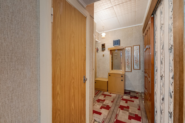 Продам двухкомнатную (2-комн.) квартиру, Южный гск, 4, Зарайск г