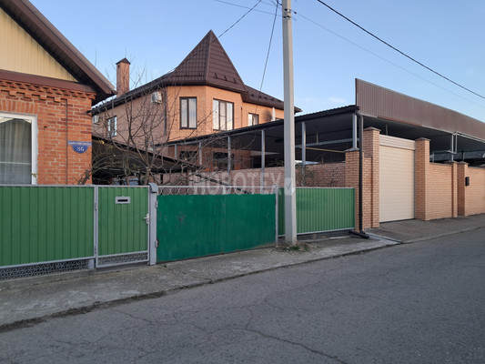 Продам дом, Иркутской Дивизии ул, 86, Горячий Ключ г, 0 км от города