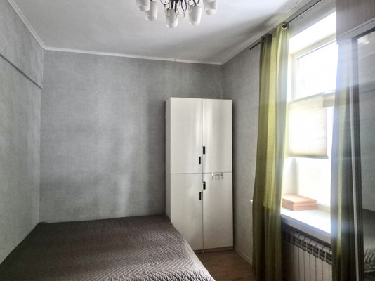 Продам трехкомнатную (3-комн.) квартиру, Локомотивный проезд, 15, Москва г