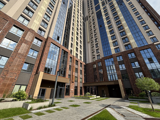 Продам двухкомнатную (2-комн.) квартиру, Большакова ул, 66, Екатеринбург г