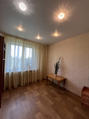 Продам трехкомнатную (3-комн.) квартиру, Пролетарская/Жемчужная ул, 4/35, Пенза г